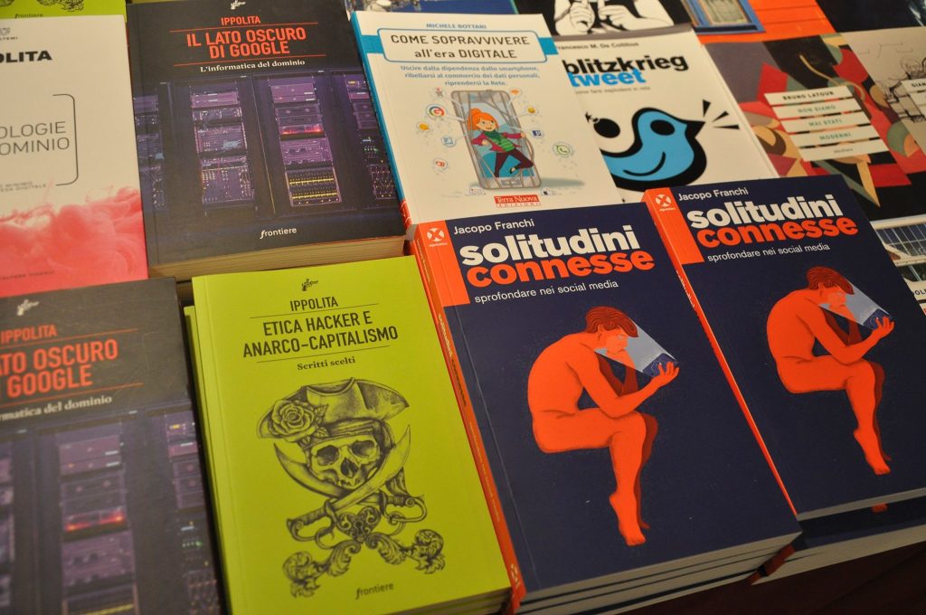 Solitudini Connesse a Brutticaratteri, festival di editoria indipendente a Verona 2